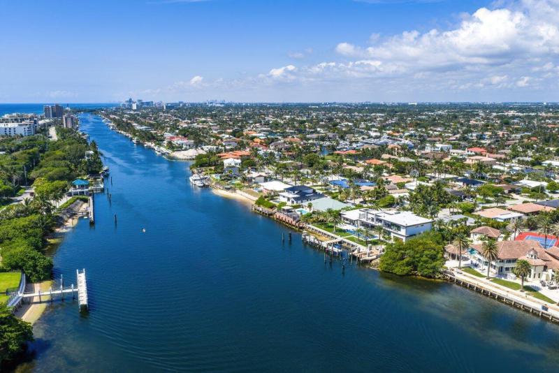  Single Family Homes Photo 100:  Lighthouse Point,  FL 33064