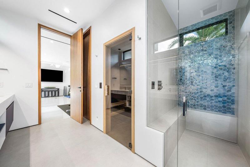  Single Family Homes Photo 56:  Lighthouse Point,  FL 33064