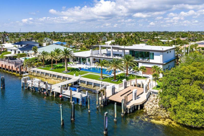  Single Family Homes Photo 6:  Lighthouse Point,  FL 33064