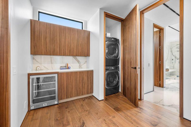  Single Family Homes Photo 75:  Lighthouse Point,  FL 33064