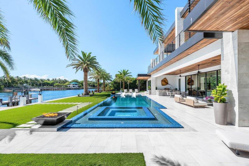  Single Family Homes Photo 82:  Lighthouse Point,  FL 33064