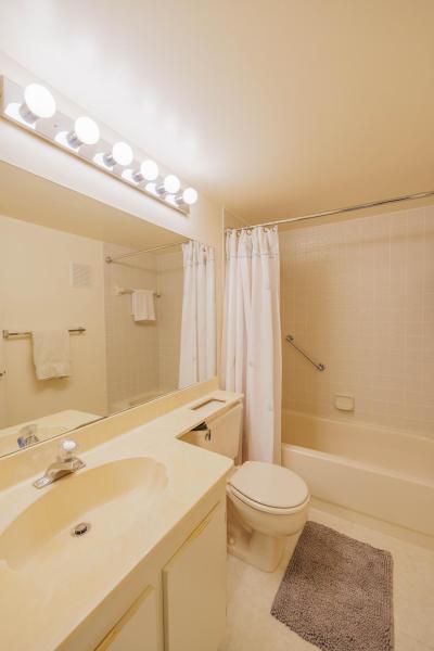  Condo & Townhome Photos