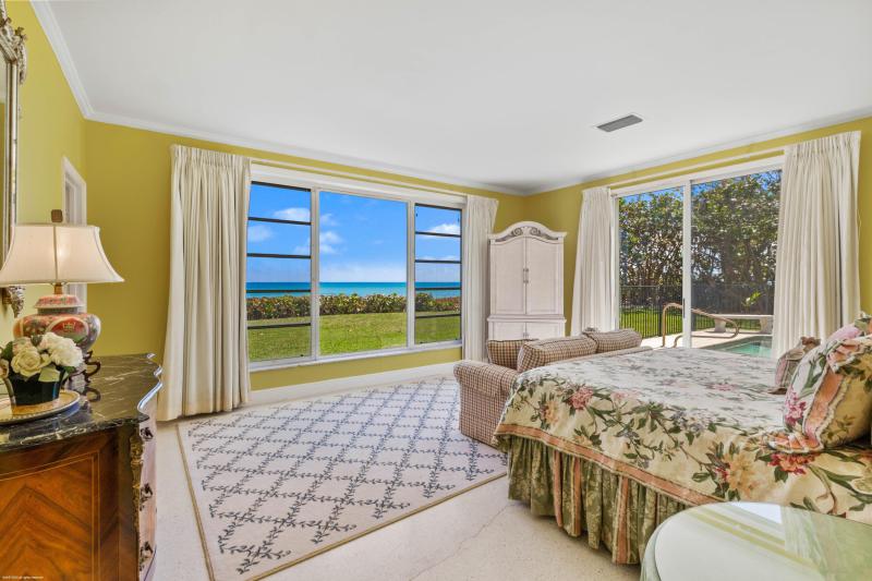  Single Family Homes Photo 13:  Jupiter Island,  FL 33455