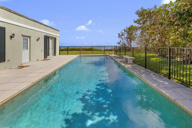  Single Family Homes Photo 19:  Jupiter Island,  FL 33455