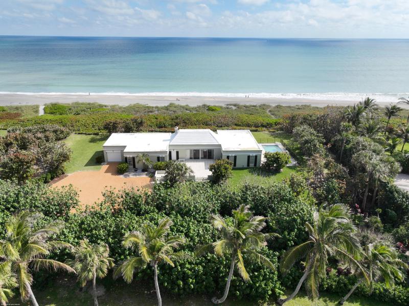  Single Family Homes Photo 20:  Jupiter Island,  FL 33455