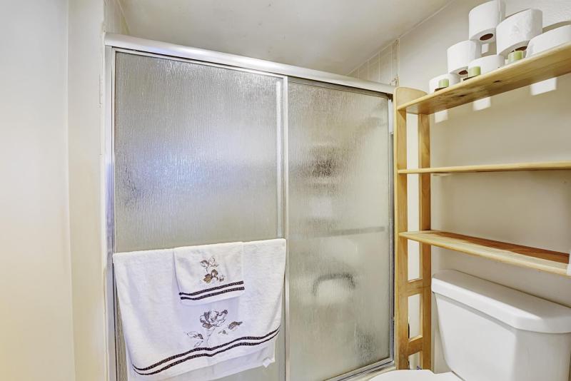  Condo & Townhome Photos