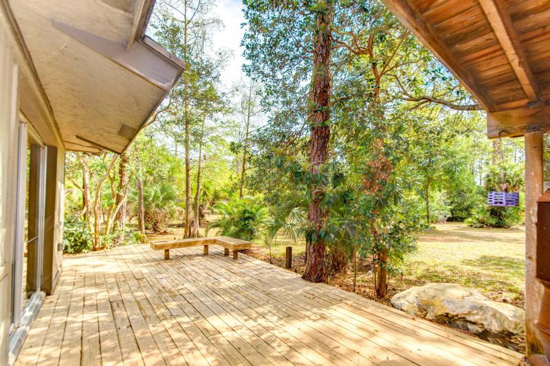  Commercial & Industrial Land Images 