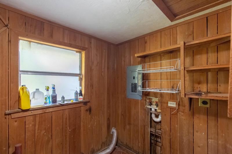  Commercial & Industrial Land Images 