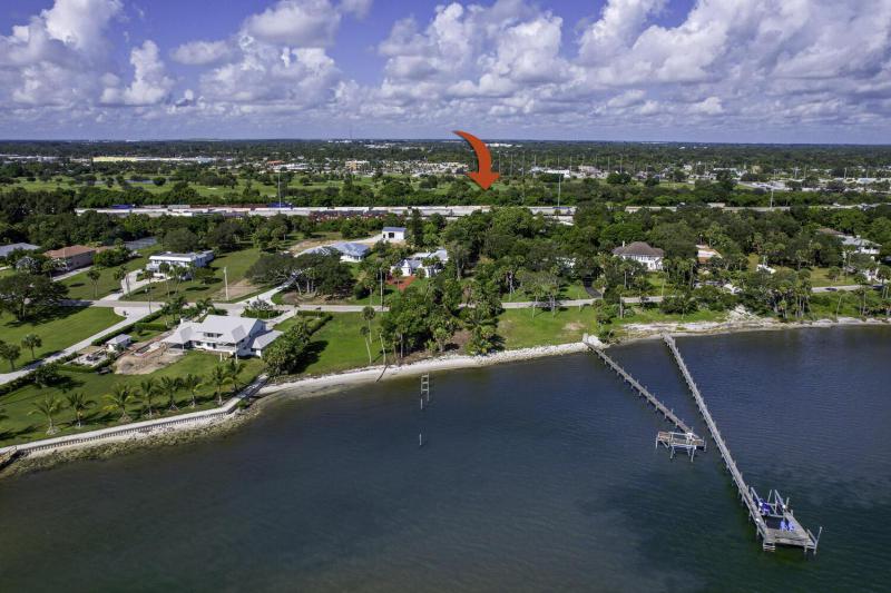  Commercial & Industrial Land Images 