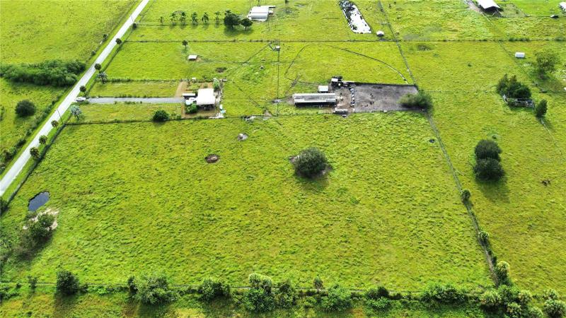  Commercial & Industrial Land Images 