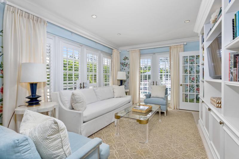  Single Family Homes Photo 25:  Palm Beach,  FL 33480