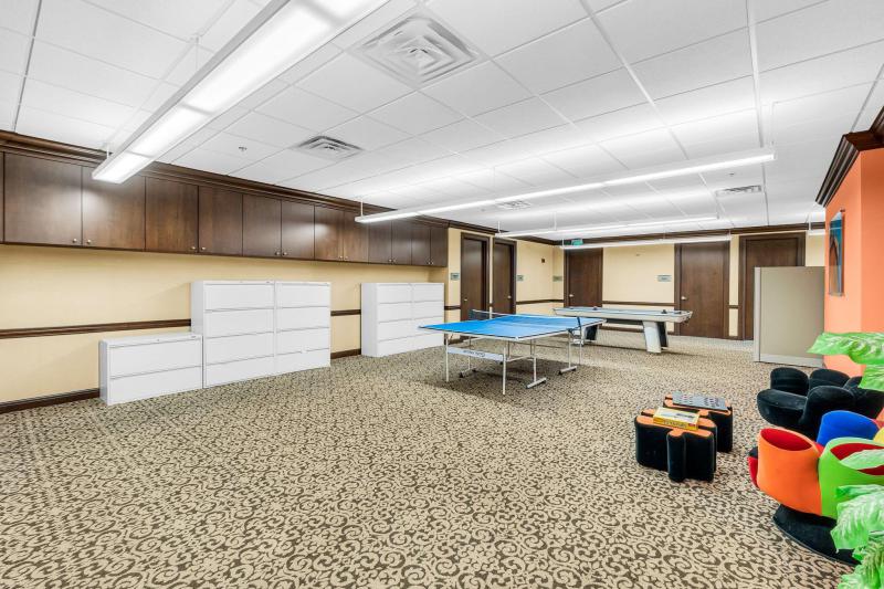  Commercial & Industrial Images