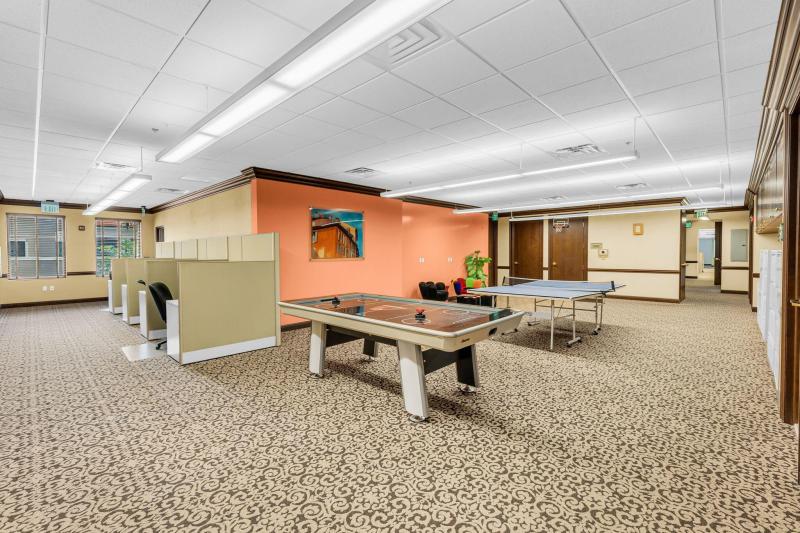  Commercial & Industrial Images