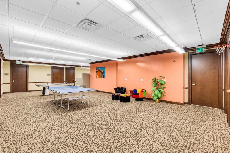  Commercial & Industrial Images