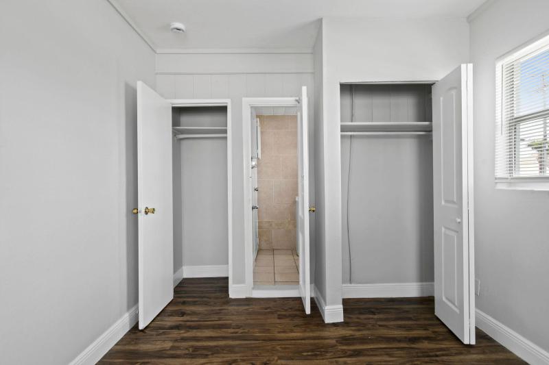 Duplex, Triplex and Fourplex Images