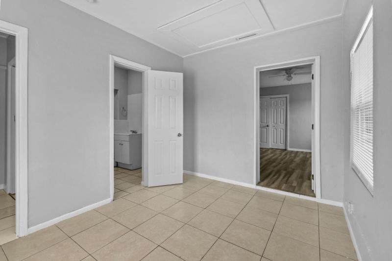 Duplex, Triplex and Fourplex Images