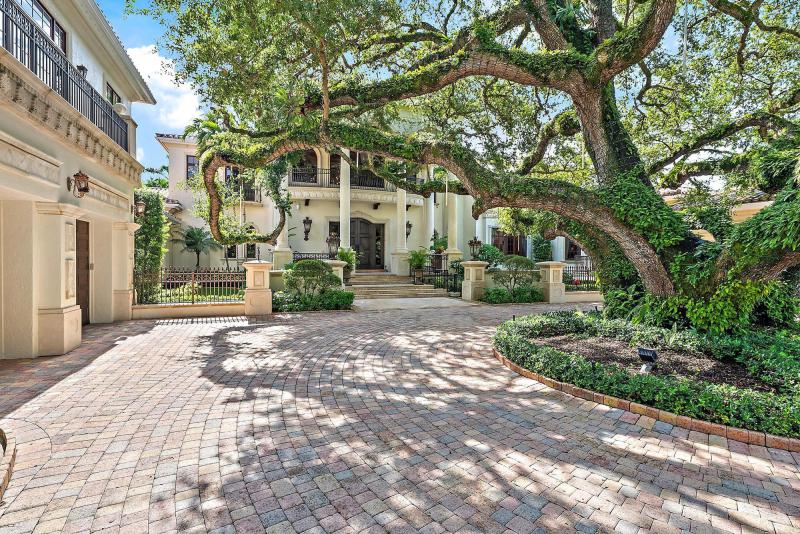  Single Family Homes Photo 7:  Palm Beach Gardens,  FL 33410