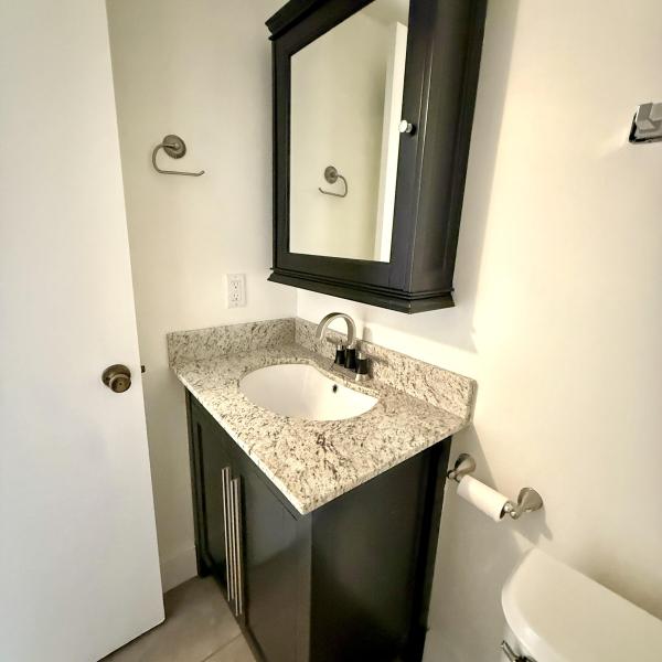  Condo & Townhome Photos