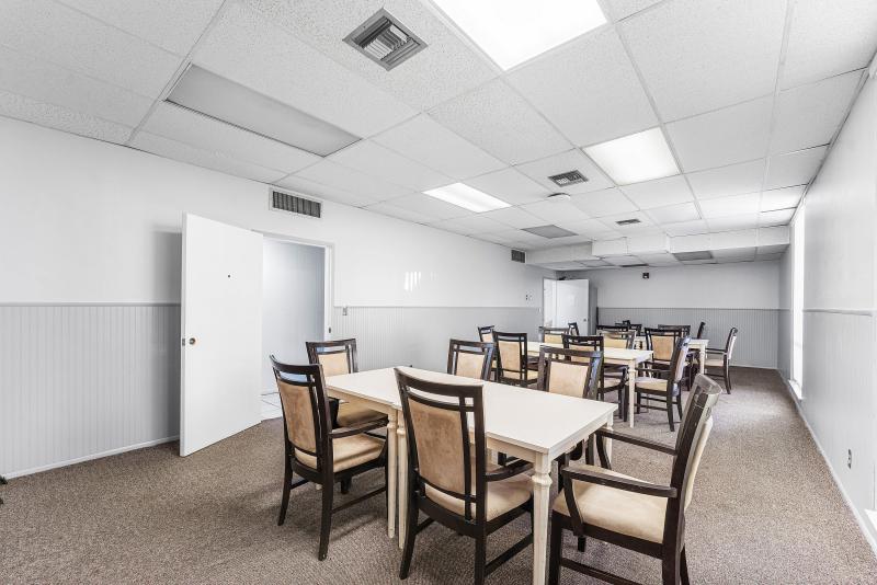  Condo & Townhome Photos