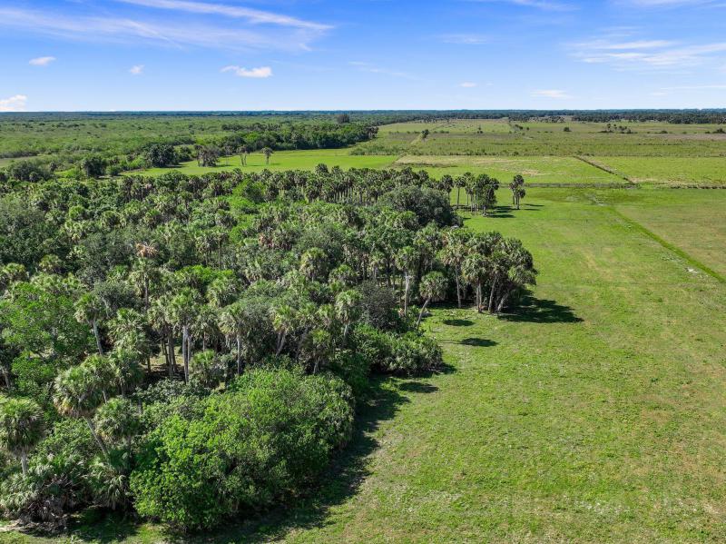  Commercial & Industrial Land Images 