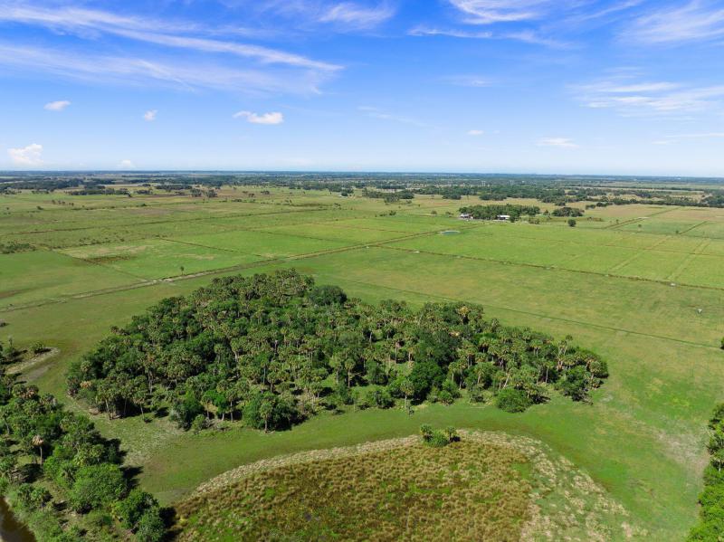  Commercial & Industrial Land Images 