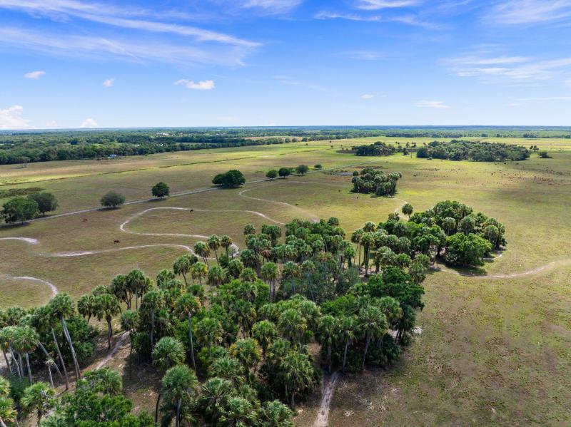  Commercial & Industrial Land Images 