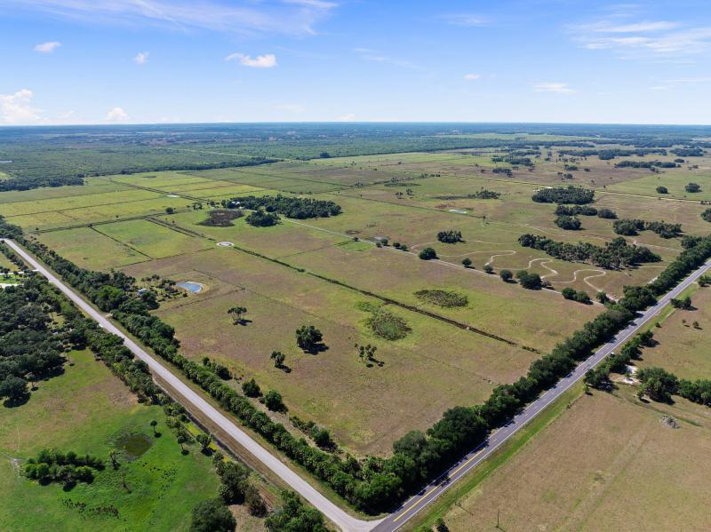  Commercial & Industrial Land Images 