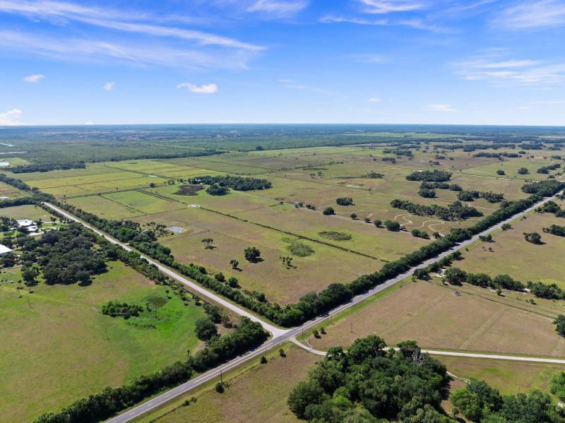  Commercial & Industrial Land Images 