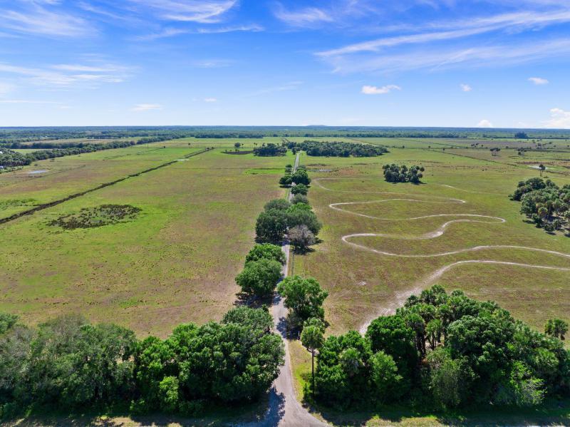 Commercial & Industrial Land Images 