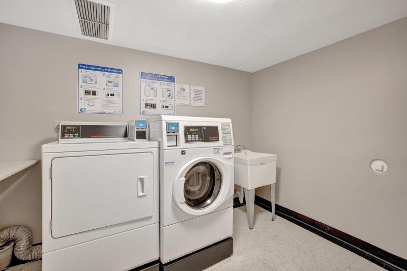 Condo & Townhome Photos