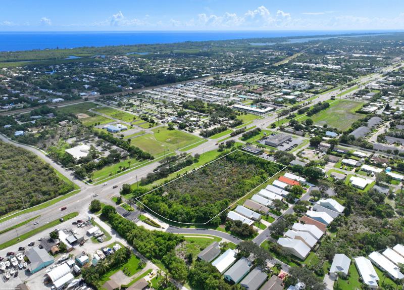  Commercial & Industrial Land Images 