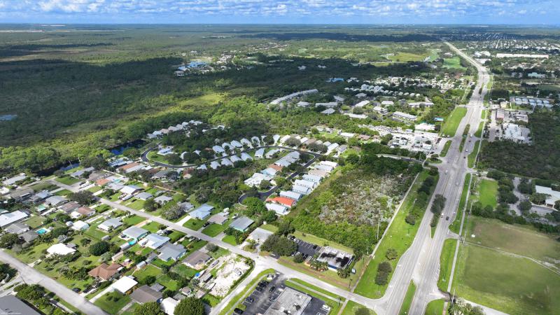  Commercial & Industrial Land Images 