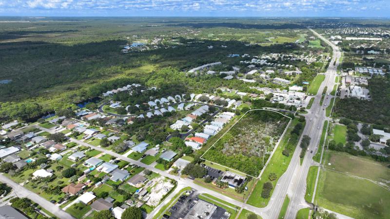  Commercial & Industrial Land Images 