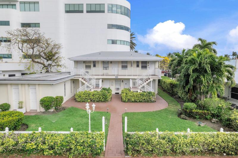  Commercial & Industrial Land Images 