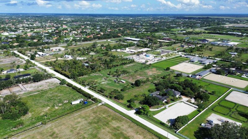  Commercial & Industrial Land Images 