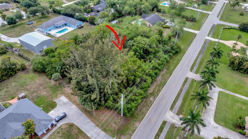  Commercial & Industrial Land Images 