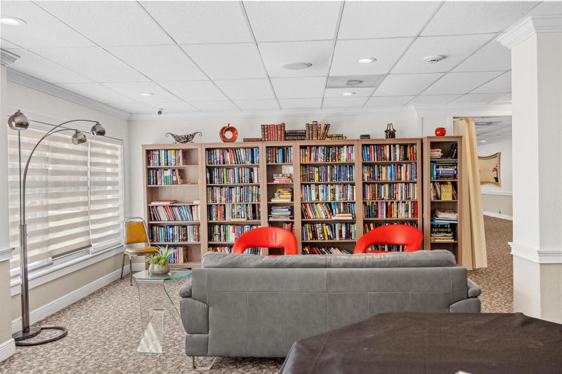  Condo & Townhome Photos