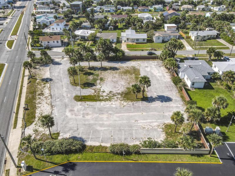  Commercial & Industrial Land Images 