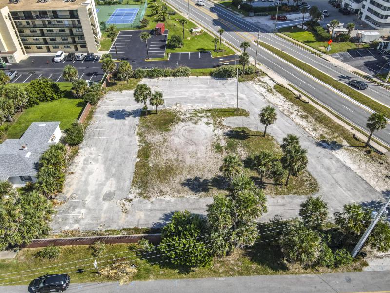  Commercial & Industrial Land Images 