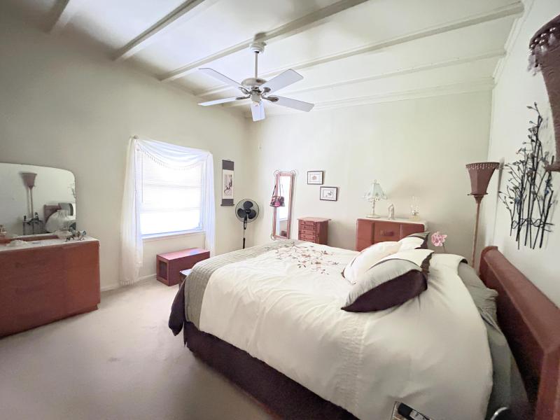 Duplex, Triplex and Fourplex Images