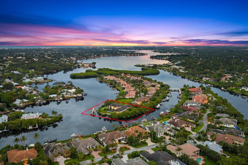  Single Family Homes Photo 2:  Jupiter,  FL 33458