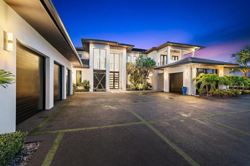  Single Family Homes Photo 4:  Jupiter,  FL 33458