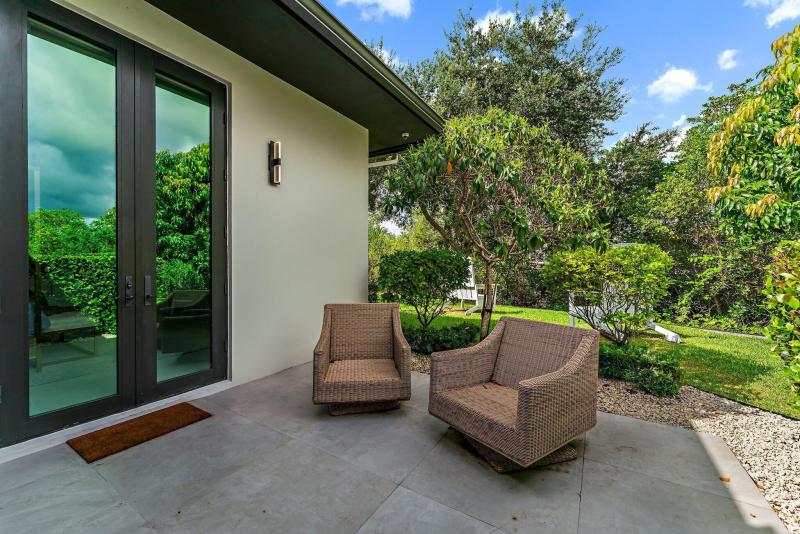  Single Family Homes Photo 69:  Jupiter,  FL 33458