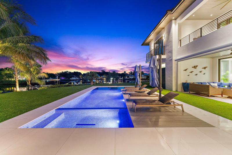  Single Family Homes Photo 7:  Jupiter,  FL 33458