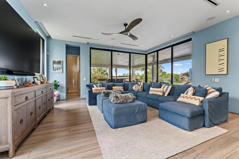  Single Family Homes Photo 89:  Jupiter,  FL 33458