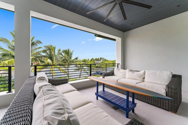  Single Family Homes Photo 91:  Jupiter,  FL 33458
