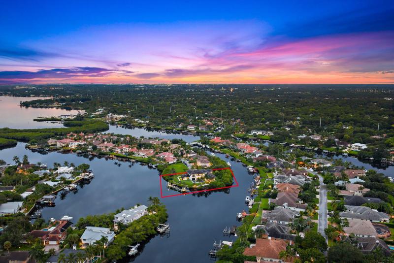  Single Family Homes Photo 96:  Jupiter,  FL 33458