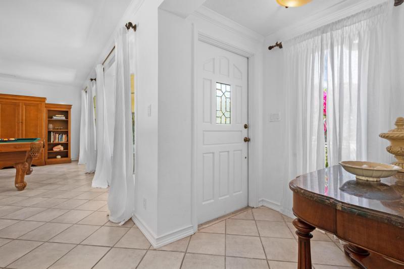 Single Family Homes Photo 4:  Fort Lauderdale,  FL 33308