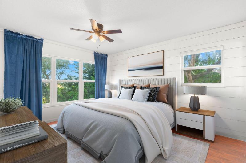  Condo & Townhome Photos