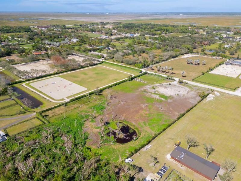  Commercial & Industrial Land Images 